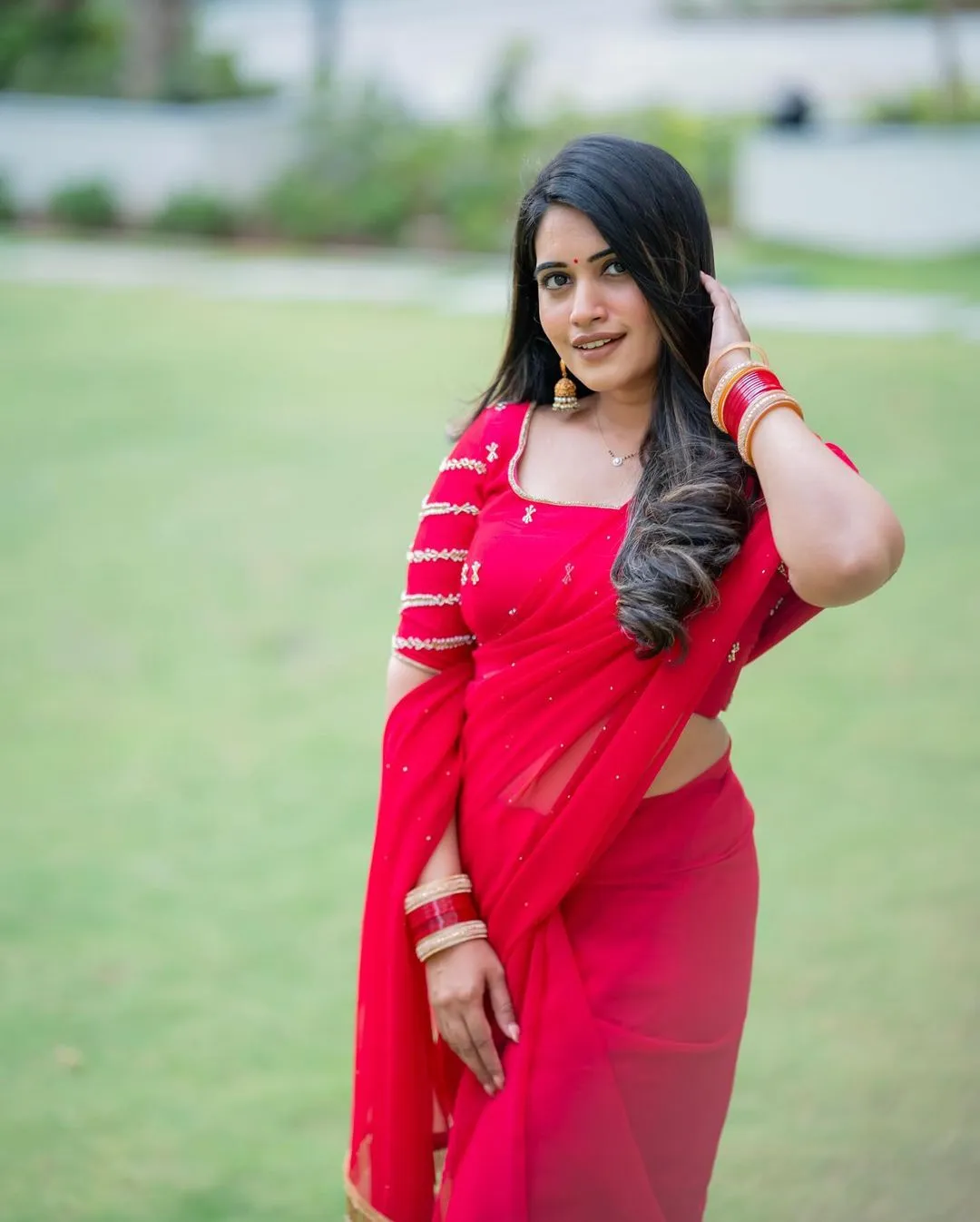 TOLLYWOOD ACTRESS SRAVANTHI CHOKARAPU IMAGES IN RED SAREE BLOUSE 5